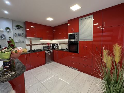 Eladó Ház 9012 Győr 