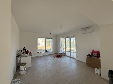 Eladó Ház 1182 Budapest 18. kerület , Amerikai konyhás nappali + 2 hálószobás új építésű ikerház