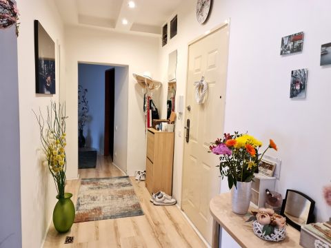 Eladó Lakás 7624 Pécs 