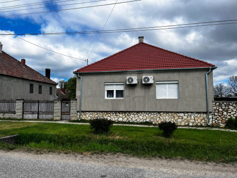 Eladó Ház 8564 Ugod , Ugod, Jókai utca