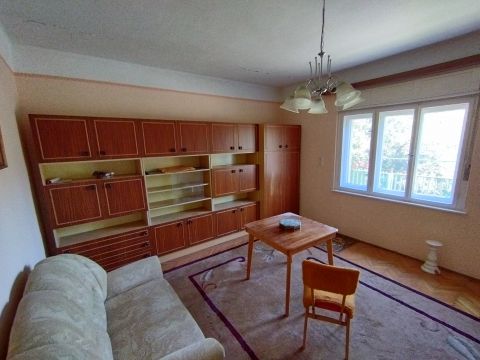 Eladó Ház 6728 Szeged , Béketelep csendes utcájában