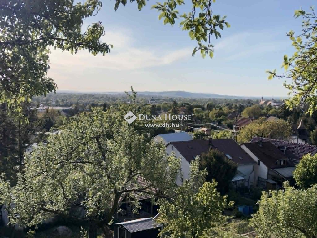 2500 Esztergom — 1/14