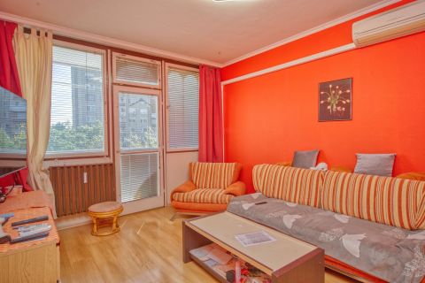 Eladó Lakás 2120 Dunakeszi , Barátság útja
