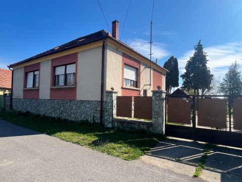 Eladó Ház 9641 Rábapaty 