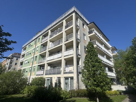 Eladó Lakás 1107 Budapest 10. kerület , 2019-ben épült ház, 86 nm-es, 4 szoba,10 nm fedett terasz!