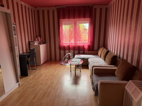 Eladó Ház 8124 Káloz Káloz 142nm-es Tégla 5 szobás családi ház 