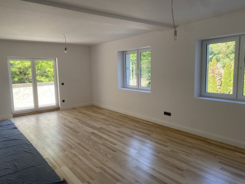 Eladó Lakás 1025 Budapest 2. kerület Természetközeli, 3 szobás új építésű ingatlan