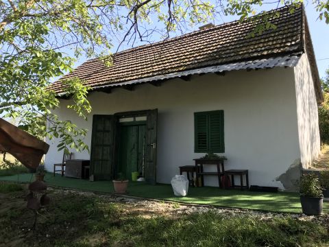 Eladó Telek 8132 Lepsény 