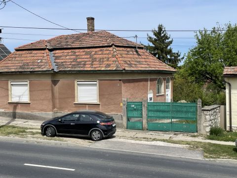 Eladó Ház 2525 Bajna 