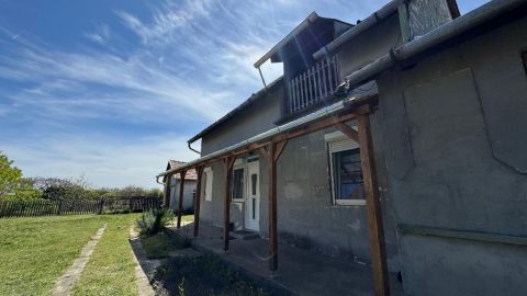 Eladó Ház 2432 Szabadegyháza , 2432 Szabadegyháza, Központ