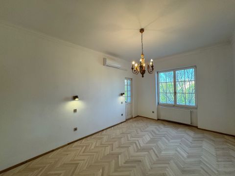 Eladó Lakás 6725 Szeged , Szeged- Egyetem városrészben