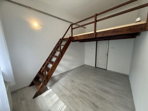 Eladó Lakás 1086 Budapest 8. kerület , 1086 Budapest 8, 8 kerület