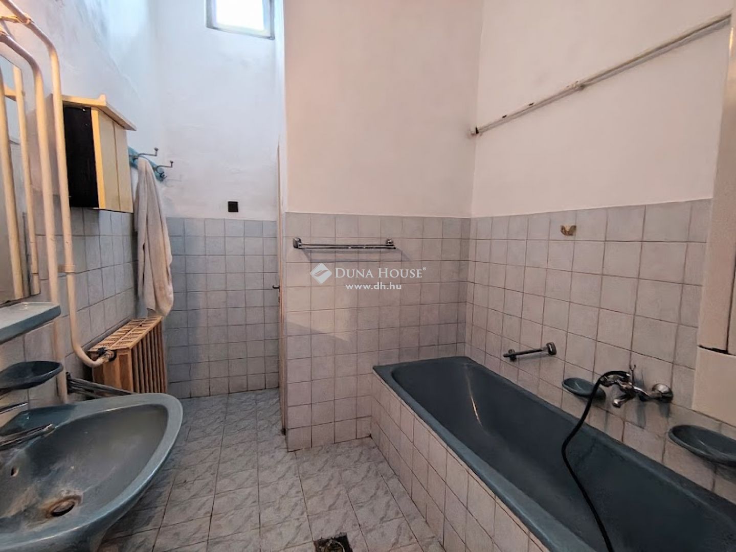 Eladó lakás Békéscsabán – LK043079