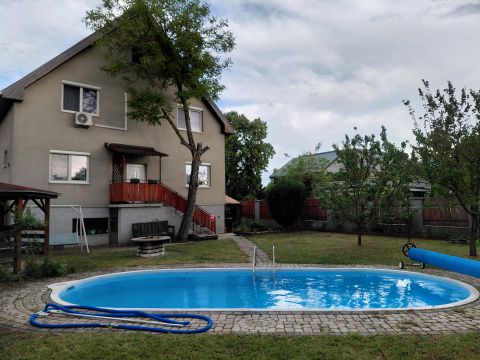 Eladó Ház 1163 Budapest 16. kerület 