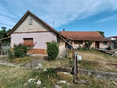 Eladó Ház 6090 Kunszentmiklós , Kunszentmiklósi ház