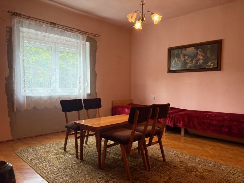 Eladó Ház 8130 Enying Balatontól 4 km-re családi ház eladó