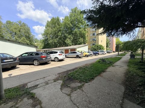 Eladó Lakás 6300 Kalocsa , Kalocsán azonnal birtokba vehető 1. emeleti lakás eladó