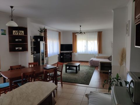 Eladó Ház 9011 Győr Korona utca környéke
