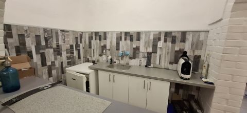 Eladó Lakás 7623 Pécs , 'Két lakássá alakitható ingatlan-Zsolnay szobor közelében