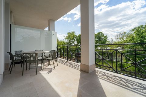 Kiadó Lakás 1143 Budapest 14. kerület STEFÁNIA ÚT TÖRTÉNELMI ELEGANCIA, MODERN LUXUS KIADÓ LAKÁS