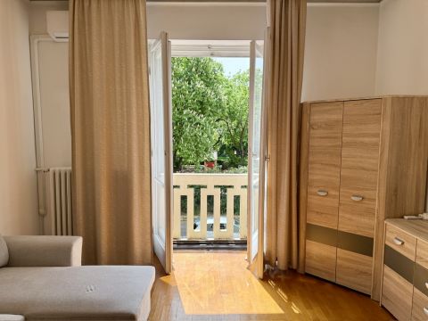 Eladó Lakás 1055 Budapest 5. kerület 