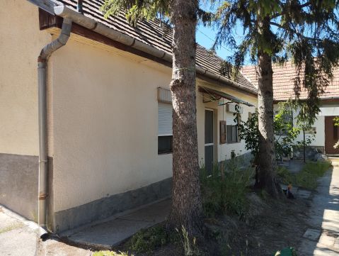 Eladó Ház 2510 Dorog , Mátyás király utca