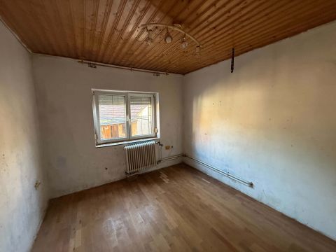 Eladó Ház 9242 Jánossomorja Posta környékén