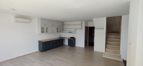 Eladó Ház 2451 Ercsi Kárpáthy Jenő u. 26