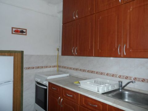 Kiadó Lakás 7622 Pécs 