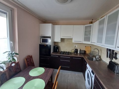 Eladó Lakás 1173 Budapest 17. kerület Rákoskeresztúr közponjában