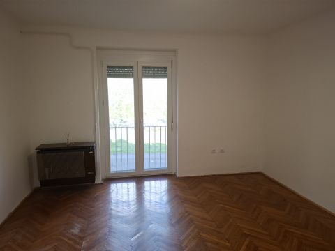 Eladó Lakás 7629 Pécs , Keleti városrészben 