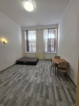 Kiadó Lakás 1073 Budapest 7. kerület 