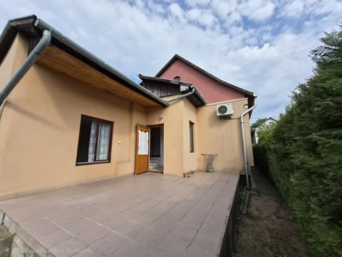 Eladó Ház 2151 Fót , Fót