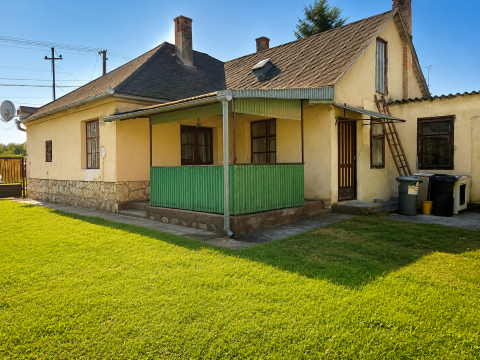 Eladó Ház 2884 Bakonyszombathely 