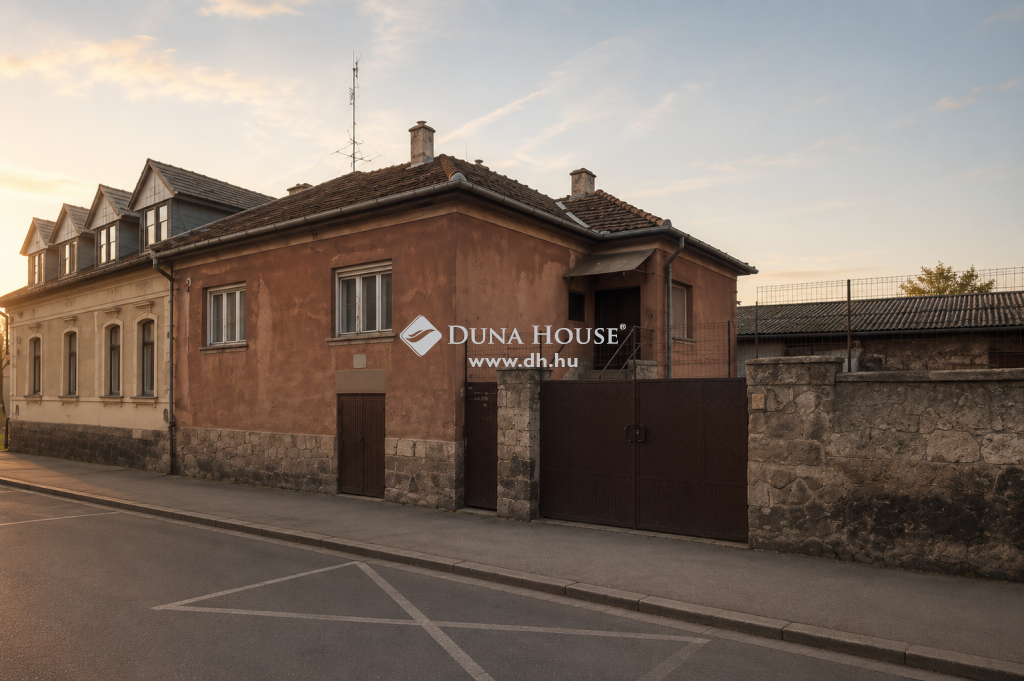 3526 Miskolc — 1/12