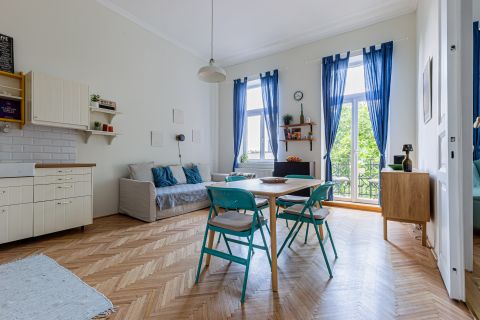 Eladó Lakás 1146 Budapest 14. kerület , Polgári elegancia modern köntösben – 4 szoba, ERKÉLY