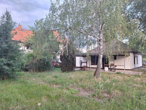 Eladó Ház 1162 Budapest 16. kerület Saroktelken álló, azonnal költözhető családi ház!