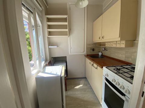 Kiadó Lakás 1035 Budapest 3. kerület Váradi utca