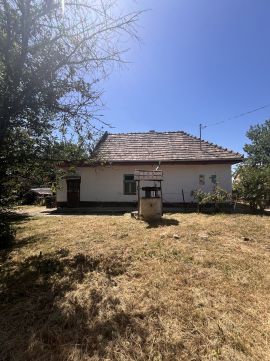 Eladó Ház 2060 Bicske 