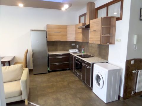 Kiadó Lakás 4400 Nyíregyháza 
