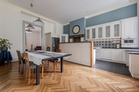Eladó Lakás 1054 Budapest 5. kerület Szabadság tér
