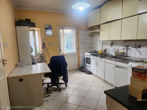 Eladó Ház 8181 Berhida Berhida Központ