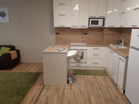 Eladó Lakás 7624 Pécs 
