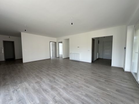 Eladó Lakás 7636 Pécs 