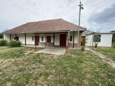 Eladó Ház 5630 Békés 