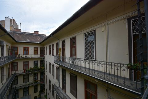 Eladó Lakás 1092 Budapest 9. kerület 