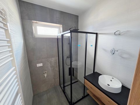 Kiadó Ház 9700 Szombathely 