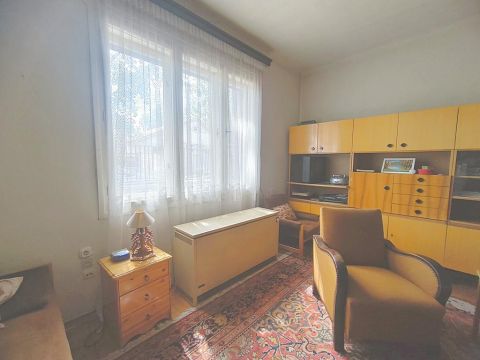 Eladó Ház 1163 Budapest 16. kerület 1163 Budapest 16, Családi házas