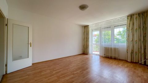 Kiadó Lakás 1147 Budapest 14. kerület , emeleti, erkélyes lakás