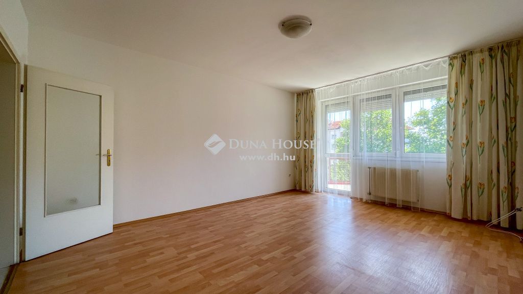 1147 Budapest 14. kerület , emeleti, erkélyes lakás — 1/10